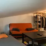 Loft-Style House, Close To Downtown And Shops